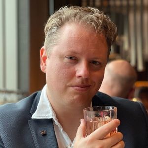 Meet your Posher, Brandon